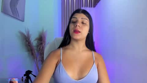 Paulina Belle online show from 11/10/25, 12:15