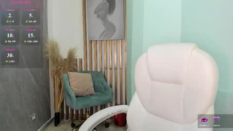 Paulina Belle online show from 04/15/26, 07:58