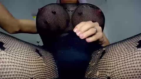 Snapshot of paulinabigcock24 chatting on 01/25/25, 10:50 paulinabigcock24 online show from 01/25/25, 10:50