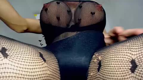 Snapshot of paulinabigcock24 chatting on 02/05/25, 05:52 paulinabigcock24 online show from 02/05/25, 05:52