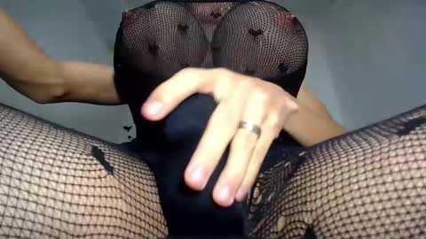 Snapshot of paulinabigcock24 chatting on 02/12/25, 09:52 paulinabigcock24 online show from 02/12/25, 09:52