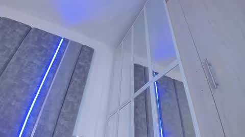 Snapshot of paulinaduarte_ chatting on 02/19/25, 03:49 Paulina online show from 02/19/25, 03:49