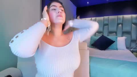 Snapshot of paulinaduarte_ chatting on 02/22/25, 11:46 Paulina online show from 02/22/25, 11:46