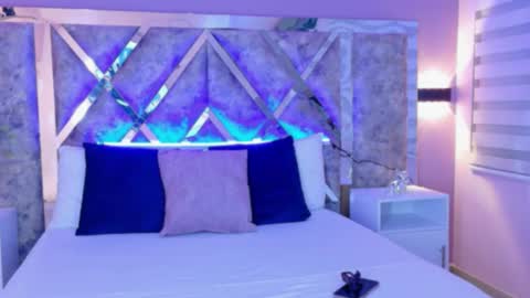 Snapshot of paulinaduarte_ chatting on 10/04/25, 12:47 Paulina online show from 10/04/25, 12:47