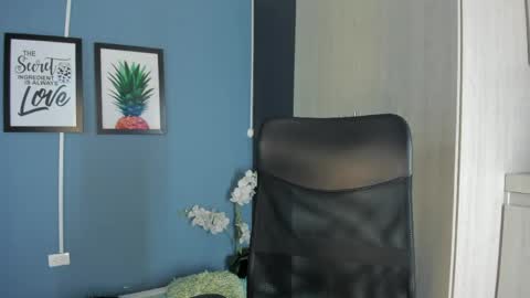 Paulina online show from 04/20/26, 11:13