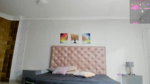 PaulinaSaennz online show from 04/21/26, 12:33