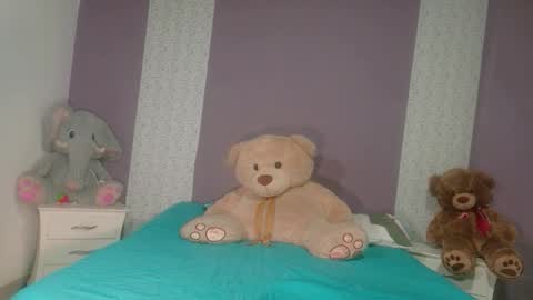 paulina online show from 11/15/25, 02:35