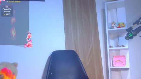 Snapshot of paulinawilliams chatting on 04/29/26, 05:41 paulina online show from 04/29/26, 05:41