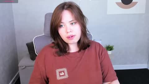 Erica online show from 05/07/26, 09:25