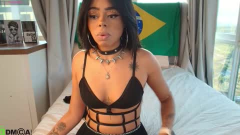 paulinne_clark online show from 03/06/26, 07:43