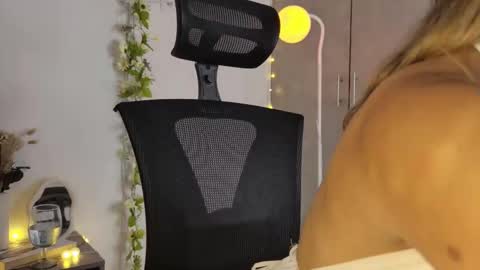 paulirose online show from 02/22/26, 05:44