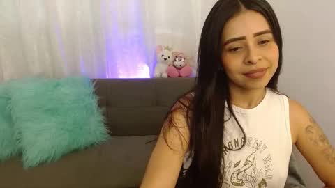 Paulina online show from 12/01/25, 10:04