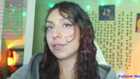 Snapshot of paulixs chatting on 06/11/26, 12:32 Paula San online show from 06/11/26, 12:32