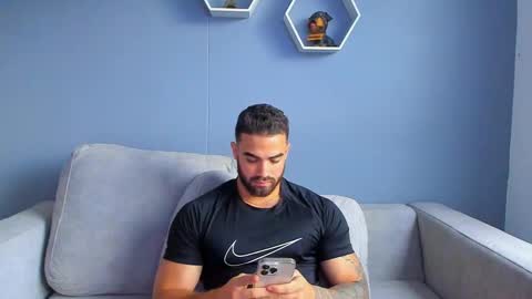 Paul Phoenix online show from 03/03/25, 10:10