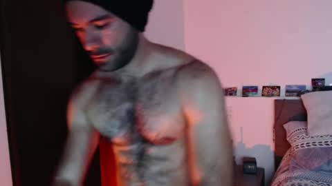 Paul online show from 02/12/25, 02:35