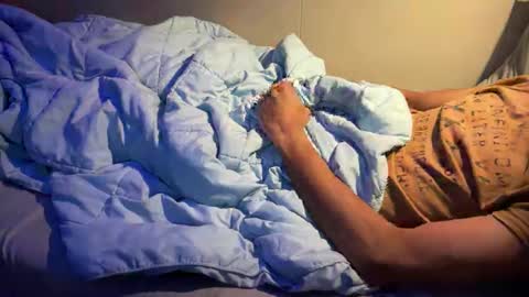 Paul online show from 11/22/25, 07:24