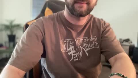 love bush online show from 10/31/25, 08:15