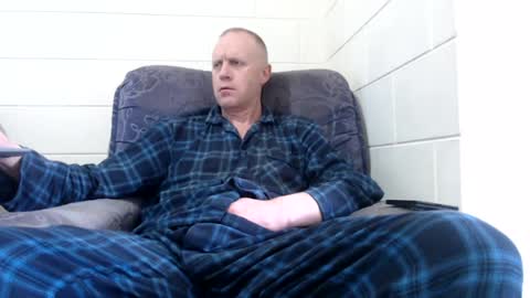 paulstevenson2064 online show from 08/06/26, 02:24