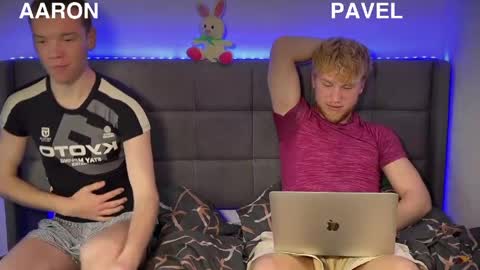 Snapshot of pavelrey chatting on 05/02/26, 01:05 Pavel online show from 05/02/26, 01:05