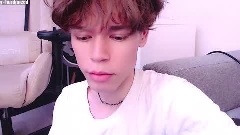 pawclaw online show from 10/10/25, 02:49