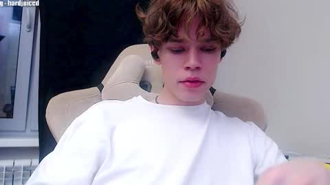 pawclaw online show from 11/29/25, 08:45