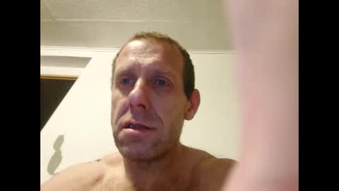 Snapshot of pawel1984wegrzyn42 chatting on 05/14/26, 01:12 Pawel42POLAND online show from 05/14/26, 01:12