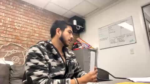 Pete online show from 11/12/25, 05:46