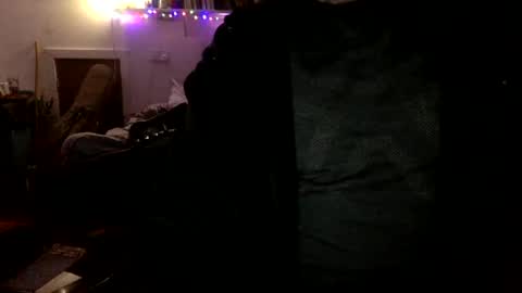 Snapshot of pea23 chatting on 01/17/25, 09:39 pea23 online show from 01/17/25, 09:39