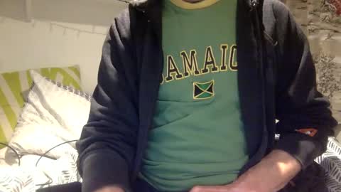 Snapshot of pea23 chatting on 01/28/25, 06:28 pea23 online show from 01/28/25, 06:28