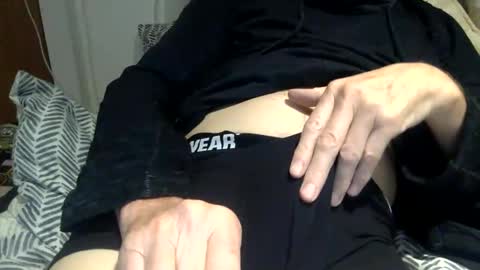 pea23 online show from 11/07/25, 05:35