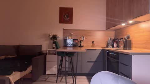 Snapshot of peaceful_oblivion chatting on 09/30/25, 06:57 Sandra Next Stream pm MSK 5 pm UTC1pm EDT online show from 09/30/25, 06:57