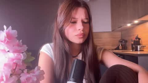 Snapshot of peaceful_oblivion chatting on 03/05/26, 03:41 Sandra Next Stream pm MSK 5 pm UTC1pm EDT online show from 03/05/26, 03:41