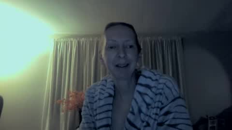 Snapshot of peacelovesexwine chatting on 01/05/26, 11:19 Peace online show from 01/05/26, 11:19