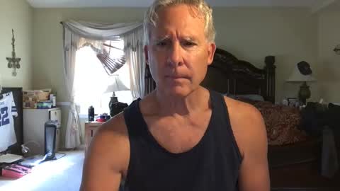 peacemakerone1 online show from 10/27/25, 07:29