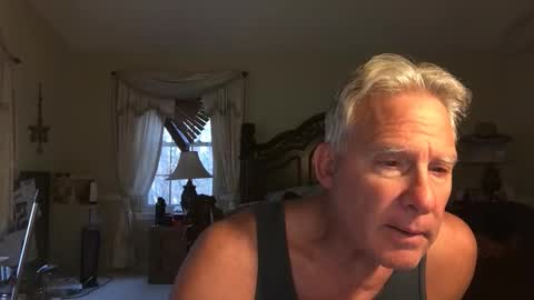 Snapshot of peacemakerone1 chatting on 04/19/26, 01:05 peacemakerone1 online show from 04/19/26, 01:05