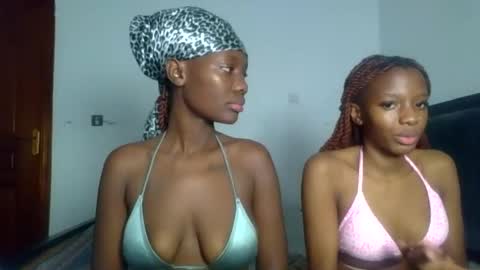 peach_ebonny online show from 06/03/26, 08:39