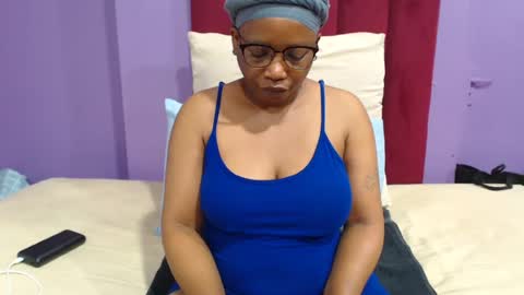 Snapshot of peachassxx chatting on 06/24/26, 05:39 peachy online show from 06/24/26, 05:39