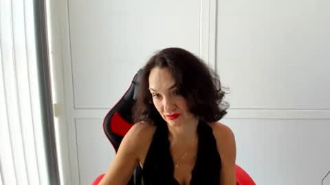 Christina online show from 07/09/26, 05:33