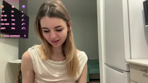 Snapshot of peachy_keens chatting on 04/04/26, 04:37 Peachy online show from 04/04/26, 04:37