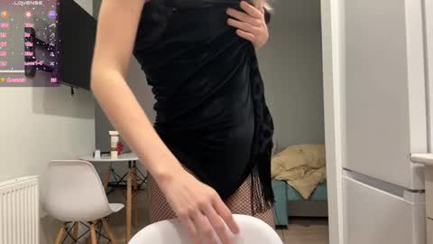 Snapshot of peachy_keens chatting on 04/21/26, 04:45 Peachy online show from 04/21/26, 04:45