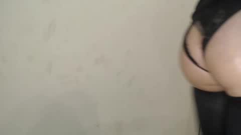 PeachyAss online show from 01/20/25, 03:28