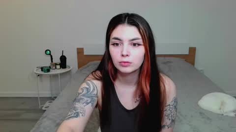 Peachy online show from 02/10/25, 04:36