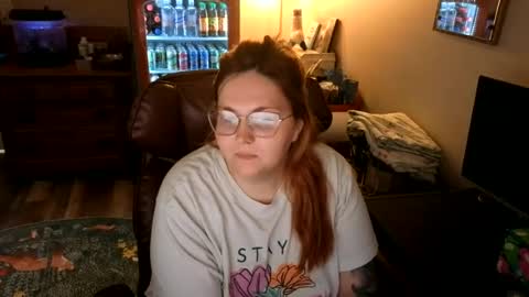 Snapshot of peachyheat98 chatting on 06/12/26, 12:31 Peachyheat98 online show from 06/12/26, 12:31