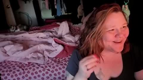 Peachy Nessa online show from 02/03/26, 01:15