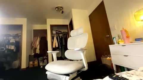 PeachyObsession online show from 01/11/26, 11:21