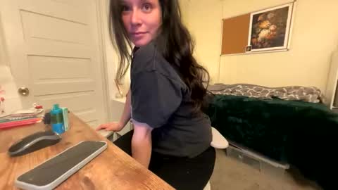 PeachyObsession online show from 03/27/26, 02:39