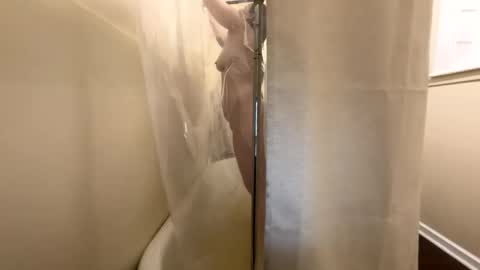 PeachyObsession online show from 03/29/26, 12:54