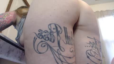 kat online show from 02/05/25, 01:54