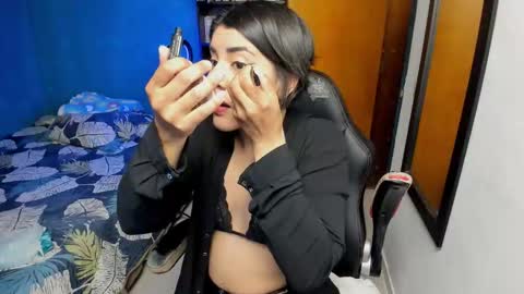 Tangerine Penaut online show from 09/23/25, 12:46