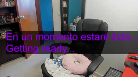 Tangerine Penaut online show from 02/15/26, 08:16